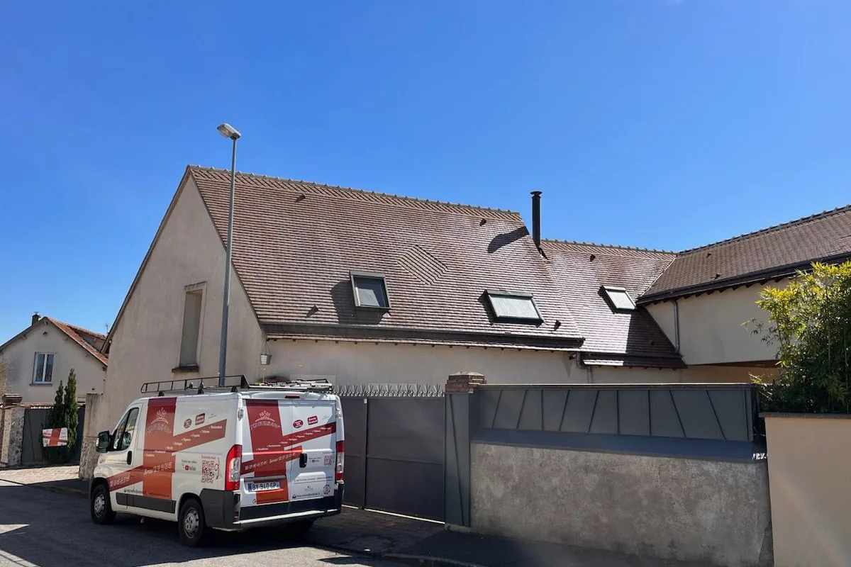Maison équipée de fenêtres de toit, chantier KING RENOV